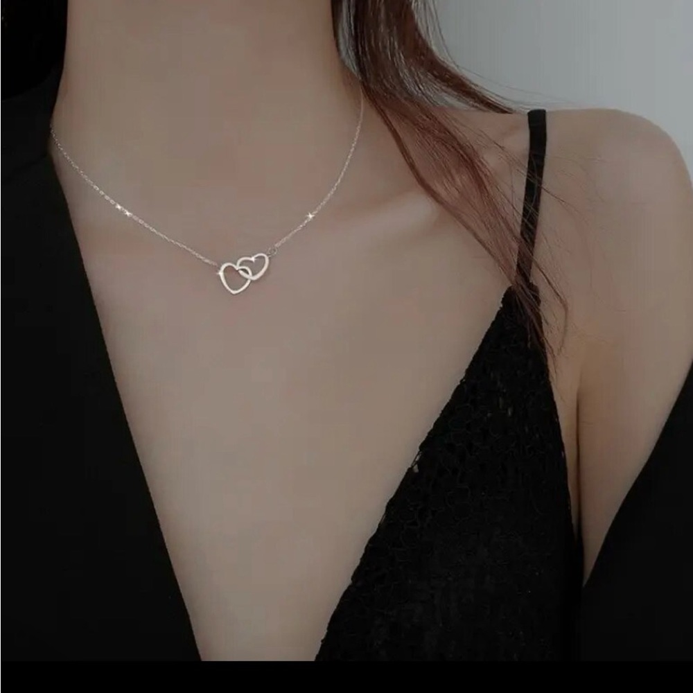 Double floating heart necklace